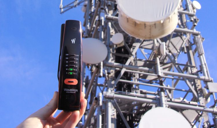 wavecontrol wavemon-rf-60 personal EMF meter