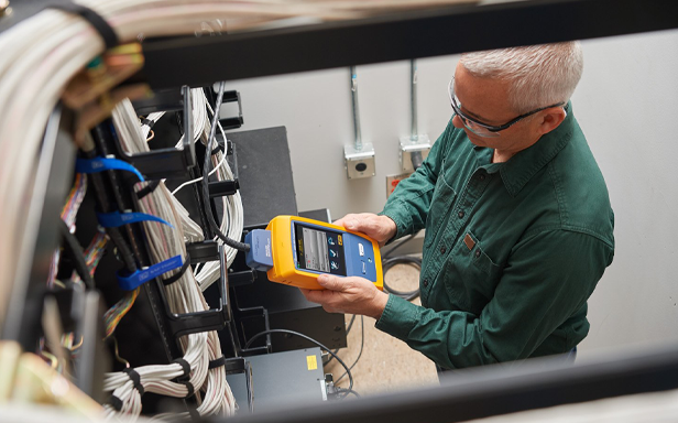 Fluke Networks DSX_CableAnalyzer™_Series