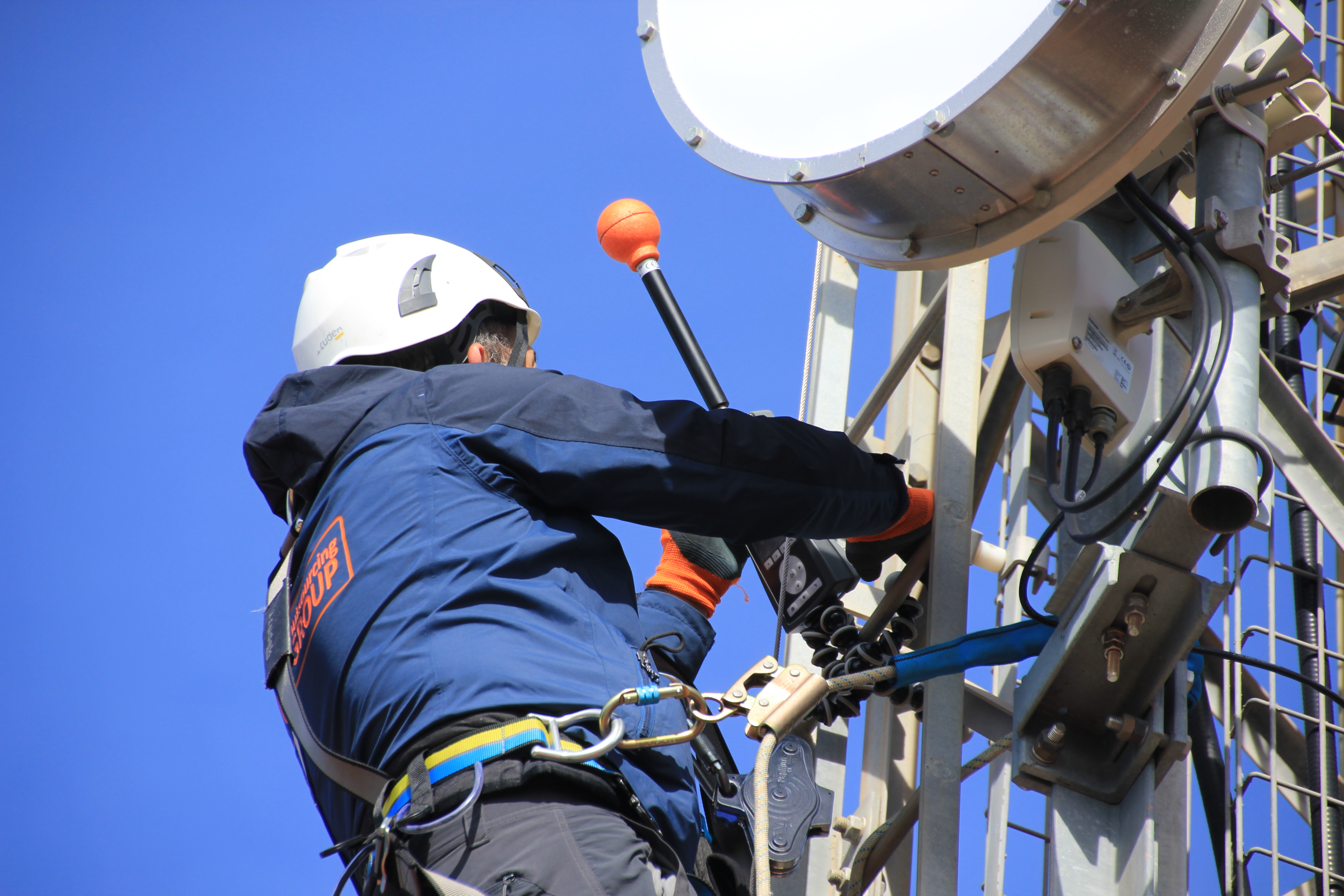 Wavecontrol 5G safety meter measure reading