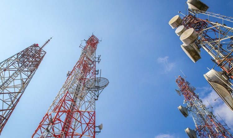 THE SINCLAIR ADVANTAGE Sinclair Technologies,